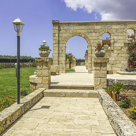 Aparthotel Masseria Li Turri Gemini (Apulia)