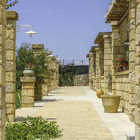 Aparthotel Masseria Li Turri