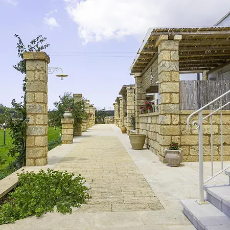 Aparthotel Masseria Li Turri