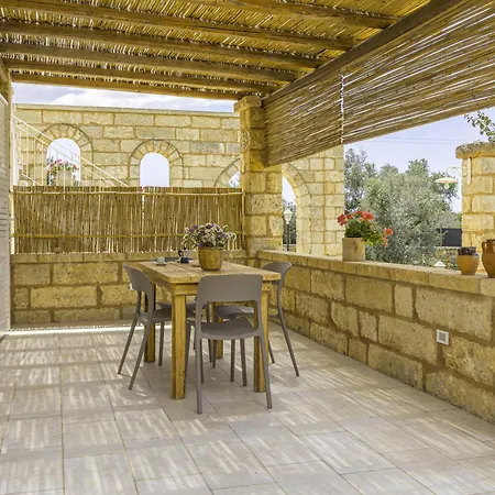 Masseria Li Turri *
