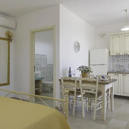 Masseria Li Turri Aparthotel